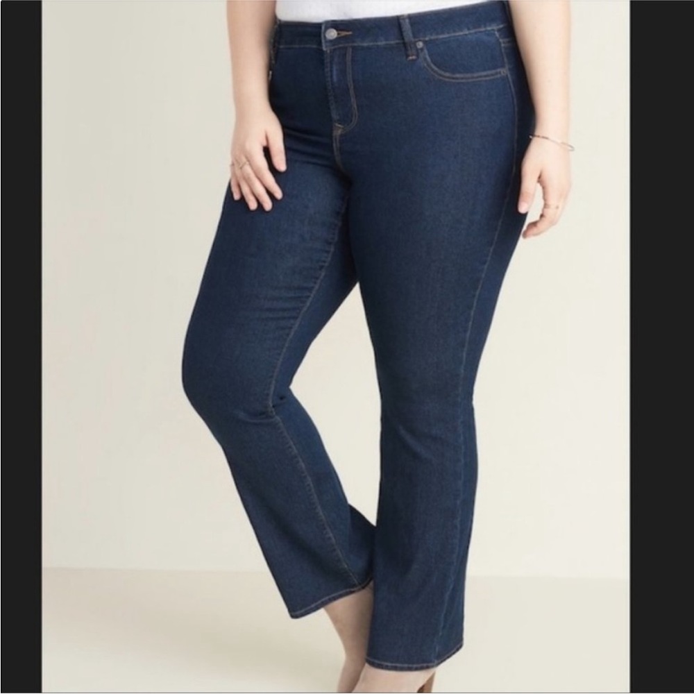 Old Navy Curvy Profile Mid Rise Jeans 14